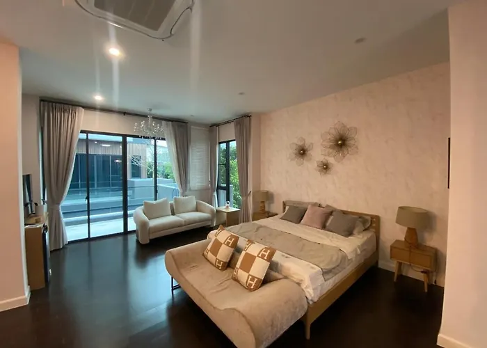 Luxury In Yothinpattana Include Gym And Swimming Pool ヴィラ *